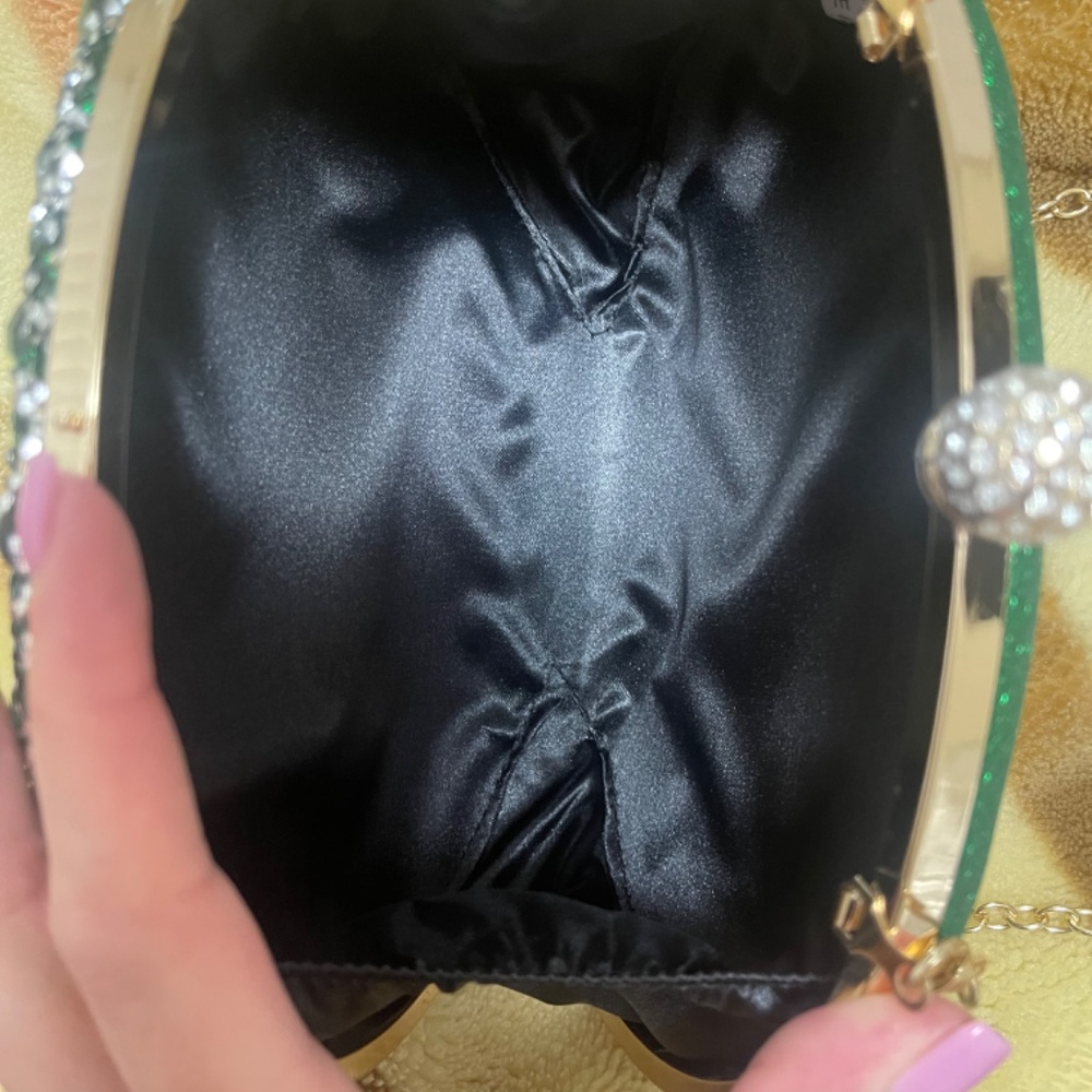 Purse - Picture 5 of 6